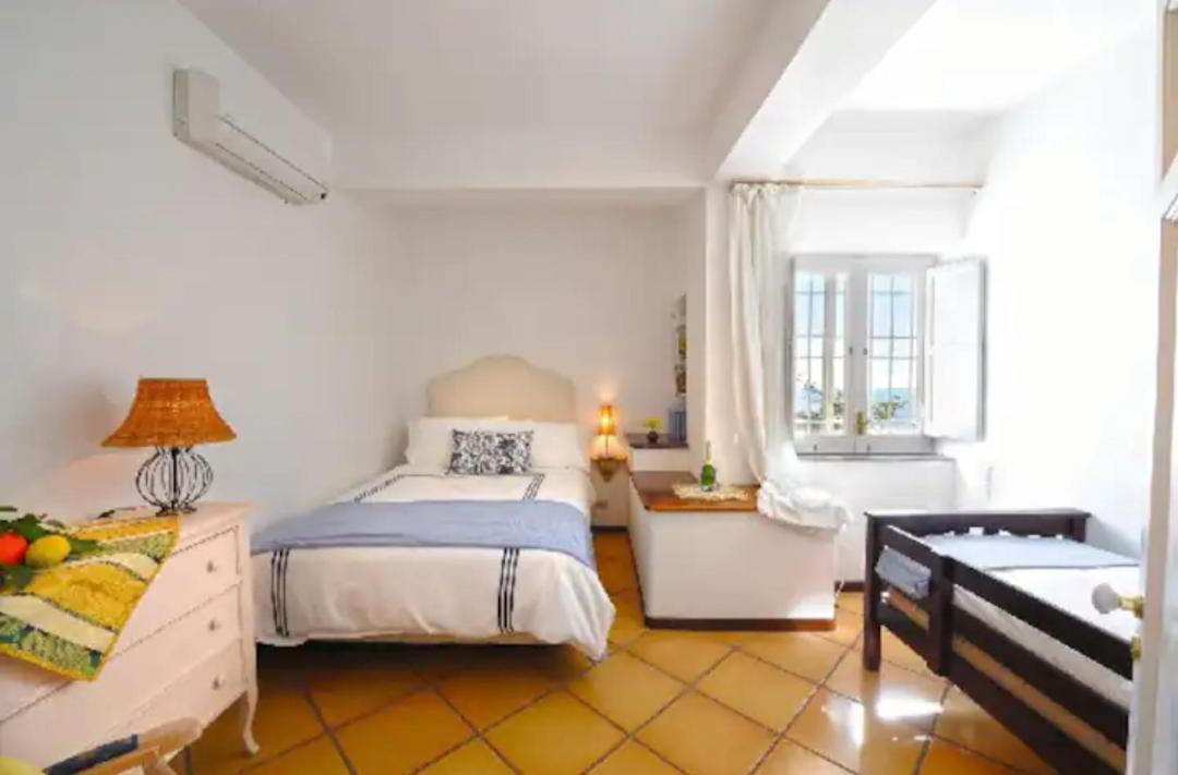 Villa Delle Ginestre - sea view Praiano Esterno foto